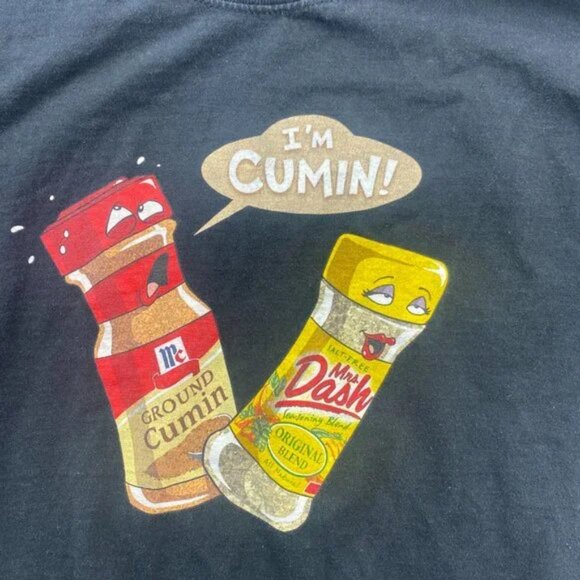 Hanes Beefy Tee Shirt Men Medium M Black I'm Cumin Funny Novelty T-Shirt Print - Picture 2 of 6